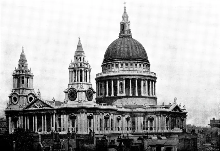 Framed Print : The Cathedrals of Great Britain: St. Paul's Cathedral, 1895. Creator: Francis Frith & Co. The Cathedrals of Great Britain: St. Paul's Cathedral, 1895 Framed Print : The Cathedrals of Great Britain: St. Paul's Cathedral, 1895. Creator: Francis Frith & Co. The Cathedrals of Great Britain: St. Paul's Cathedral, 1895