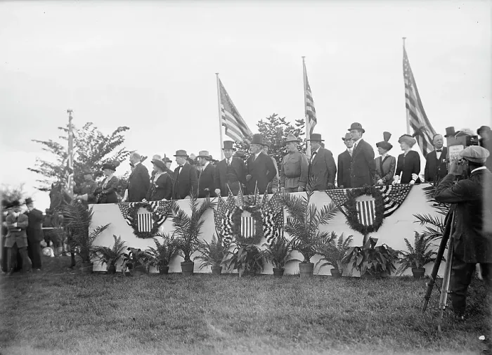 Framed Print : Cavalry Review By President Wilson - Seen In Stand: President Wilson; General Wood; Col... 1913. Creator: Harris & Ewing. Cavalry Review By President Wilson - Seen In Stand: President Wilson; General Wood; Col... 1913. Creator: Harris & Ewing Framed Print : Cavalry Review By President Wilson - Seen In Stand: President Wilson; General Wood; Col... 1913. Creator: Harris & Ewing. Cavalry Review By President Wilson - Seen In Stand: President Wilson; General Wood; Col... 1913. Creator: Harris & Ewing