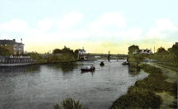 Framed Print : Caversham Bridge, Berkshire, 20th Century Framed Print : Caversham Bridge, Berkshire, 20th Century