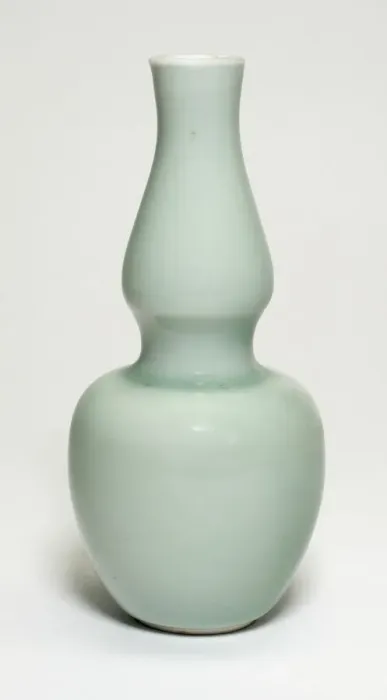 Framed Print : Celadon-Glazed Double-Gourd Vase, Qing dynasty (1644-1911), 18th / 19th century Framed Print : Celadon-Glazed Double-Gourd Vase, Qing dynasty (1644-1911), 18th / 19th century