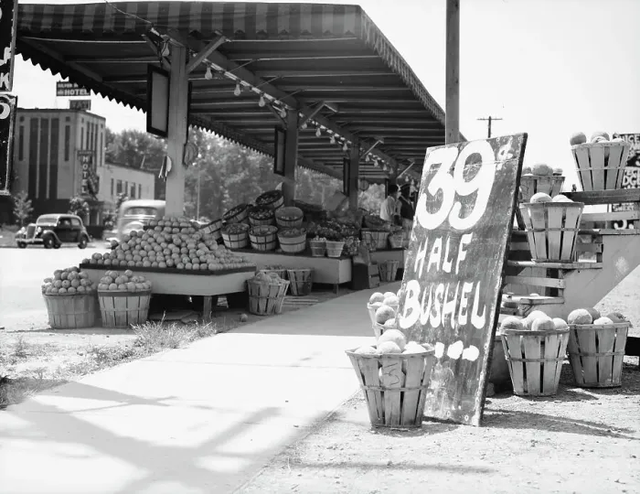 Framed Print : Center Market, Washington, D.C. 1936. Creator: Dorothea Lange Framed Print : Center Market, Washington, D.C. 1936. Creator: Dorothea Lange