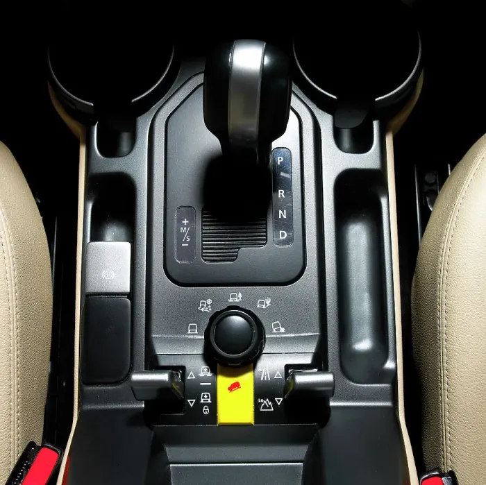 Framed Print : Centre console of a 2004 Landrover Discovery Framed Print : Centre console of a 2004 Landrover Discovery