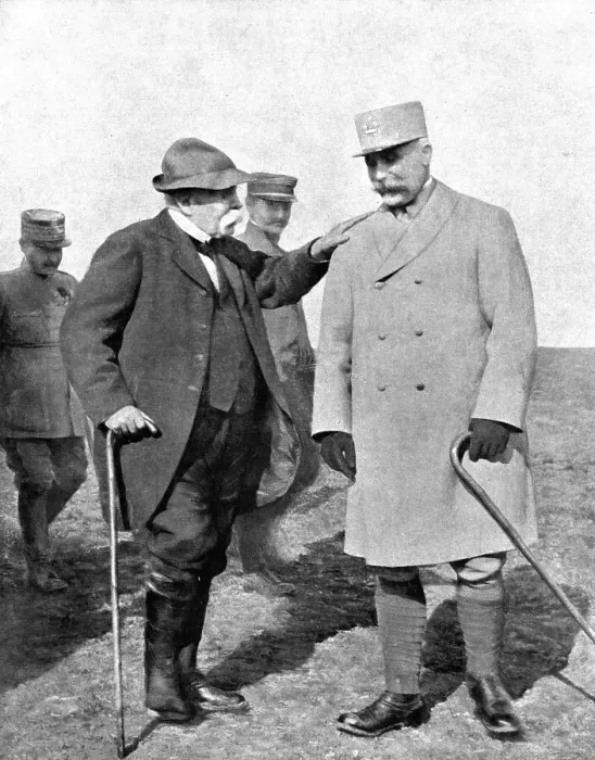 Framed Print : Ceux qui croient au dernier quart d'heure'; M. Clemenceau et le general Petain, 1918. Creator: Unknown. Ceux qui croient au dernier quart d'heure'; M. Clemenceau et le general Petain, 1918. Creator: Unknown Framed Print : Ceux qui croient au dernier quart d'heure'; M. Clemenceau et le general Petain, 1918. Creator: Unknown. Ceux qui croient au dernier quart d'heure'; M. Clemenceau et le general Petain, 1918. Creator: Unknown
