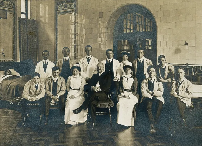 Framed Print : Charing Cross Hospital: a group portrait of senior hospital staff, 1906. Creator: Unknown Framed Print : Charing Cross Hospital: a group portrait of senior hospital staff, 1906. Creator: Unknown