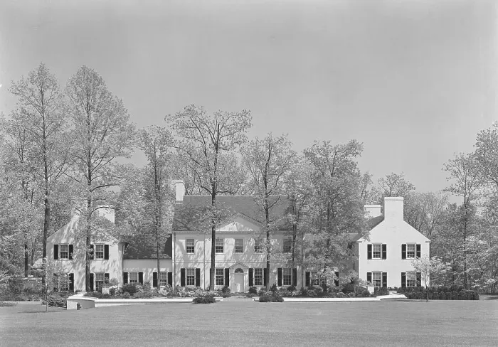 Framed Print : Charles S. Robertson, residence in Lloyd Harbor, Long Island, 1939. Creator: Gottscho-Schleisner, Inc Framed Print : Charles S. Robertson, residence in Lloyd Harbor, Long Island, 1939. Creator: Gottscho-Schleisner, Inc