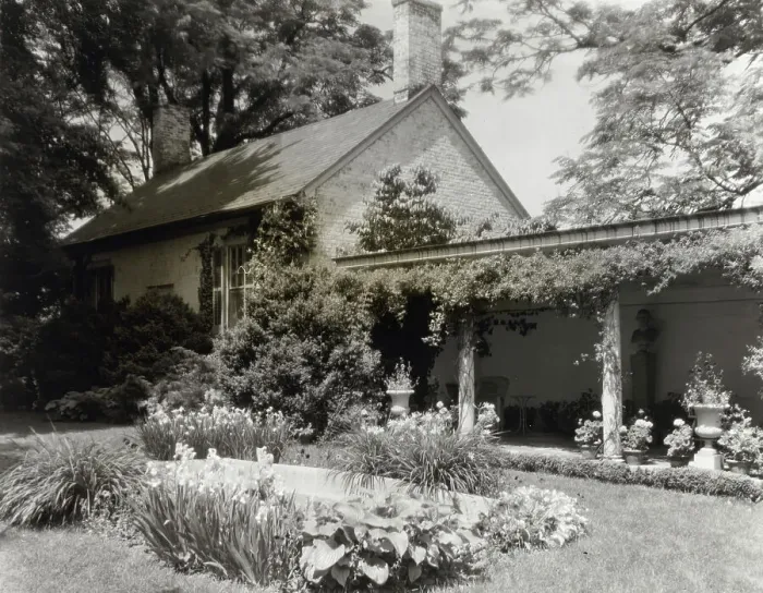 Framed Print : Chatham, Colonel Daniel Bradford Devore house, 120 Chatham Lane, Fredericksburg, Virginia, 1927. Creator: Frances Benjamin Johnston. Chatham, Colonel Daniel Bradford Devore house, 120 Chatham Lane, Fredericksburg, Virginia, 1927 Framed Print : Chatham, Colonel Daniel Bradford Devore house, 120 Chatham Lane, Fredericksburg, Virginia, 1927. Creator: Frances Benjamin Johnston. Chatham, Colonel Daniel Bradford Devore house, 120 Chatham Lane, Fredericksburg, Virginia, 1927