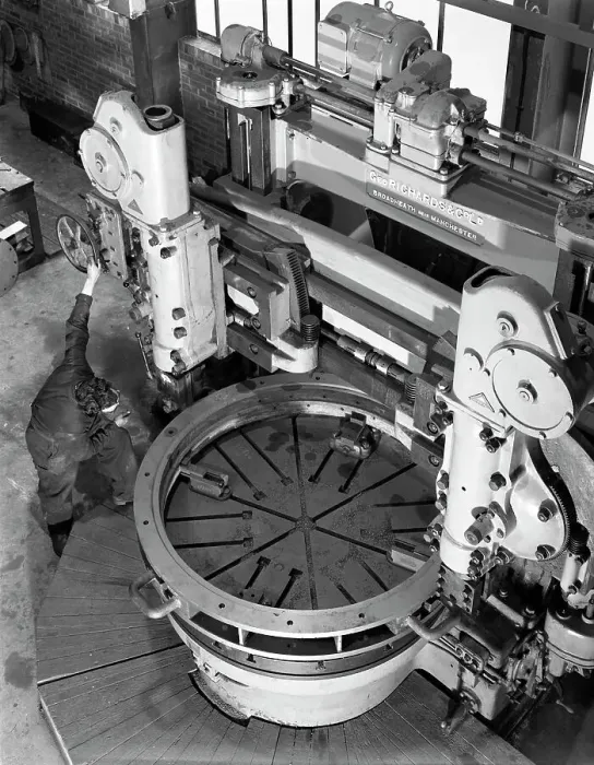 Framed Print : Checking finished castings at AT Green & Sons Ltd foundry, Rotherham, South Yorkshire, 1963 Framed Print : Checking finished castings at AT Green & Sons Ltd foundry, Rotherham, South Yorkshire, 1963