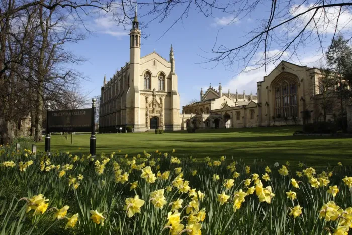 Framed Print : Cheltenham College, Gloucestershire Framed Print : Cheltenham College, Gloucestershire
