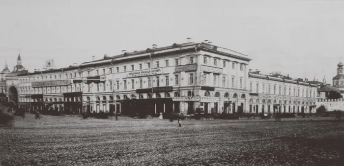 Framed Print : Chelyshev Inn (Chelyshi) in Moscow, 1880s. Artist: Anonymous Framed Print : Chelyshev Inn (Chelyshi) in Moscow, 1880s. Artist: Anonymous