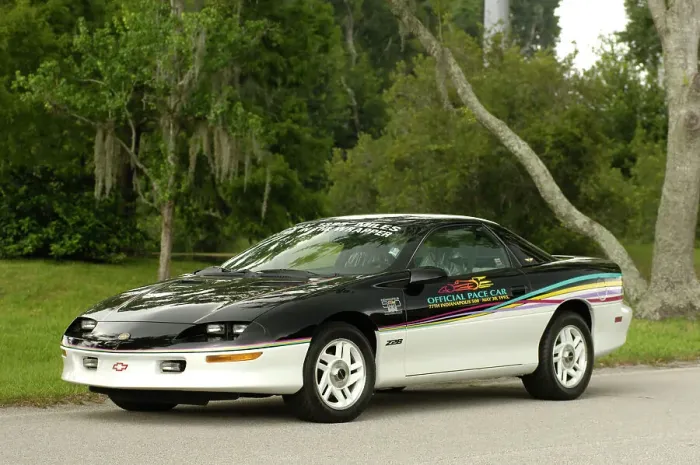 Framed Print : Chevrolet Camaro Indie pace car 1993. Artist: Simon Clay Framed Print : Chevrolet Camaro Indie pace car 1993. Artist: Simon Clay