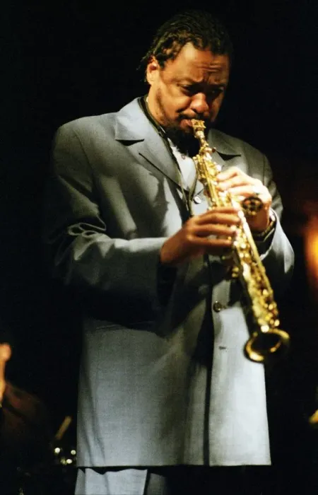 Framed Print : Chico Freeman, Ronnie Scotts, September 2004. Artist: Brian O Connor Framed Print : Chico Freeman, Ronnie Scotts, September 2004. Artist: Brian O Connor