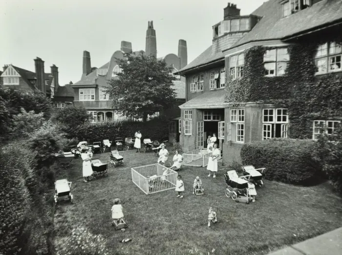 Framed Print : Children and carers in a garden, Hampstead, London, 1960 Framed Print : Children and carers in a garden, Hampstead, London, 1960