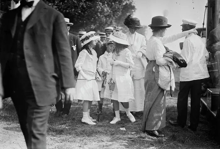 Framed Print : Children of H.P. Whitney, between c1910 and c1915. Creator: Bain News Service Framed Print : Children of H.P. Whitney, between c1910 and c1915. Creator: Bain News Service