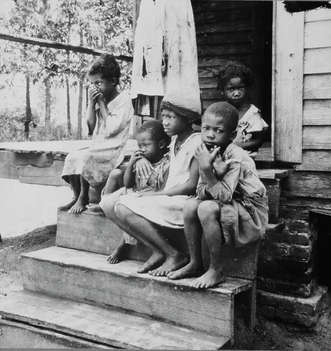 Framed Print : Children of turpentine worker near Cordele, Alabama, 1936. Creator: Dorothea Lange Framed Print : Children of turpentine worker near Cordele, Alabama, 1936. Creator: Dorothea Lange