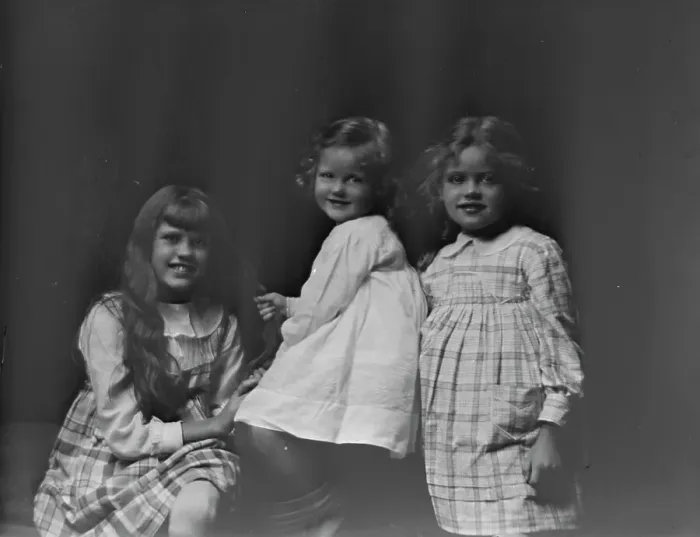 Framed Print : Children of Wilhelm Meyer, portrait photograph, 1919 Oct. 4. Creator: Arnold Genthe Framed Print : Children of Wilhelm Meyer, portrait photograph, 1919 Oct. 4. Creator: Arnold Genthe