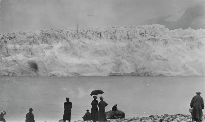 Framed Print : Child's glacier, between c1900 and 1916. Creator: Unknown Framed Print : Child's glacier, between c1900 and 1916. Creator: Unknown