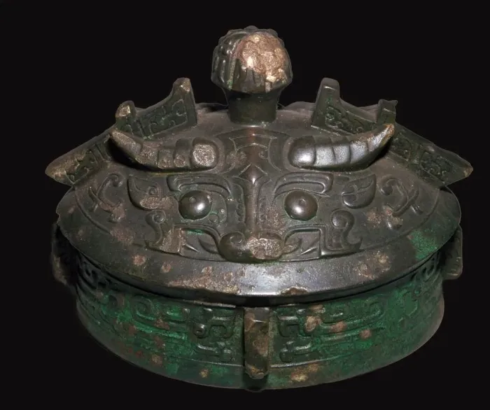 Framed Print : Chinese bronze lid of a wine-vessel, 11th century BC. h Framed Print : Chinese bronze lid of a wine-vessel, 11th century BC. h