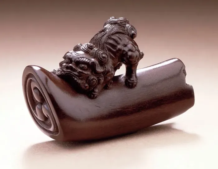 Framed Print : Chinese Lion on Tile, Late 18th-early 19th century. Creator: Tanaka Minko Framed Print : Chinese Lion on Tile, Late 18th-early 19th century. Creator: Tanaka Minko