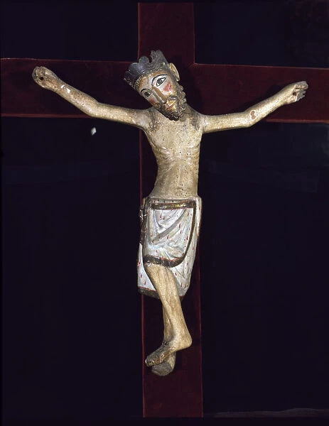 Christ of Solsona, polychromed wood carving, Christ crucified with feet together