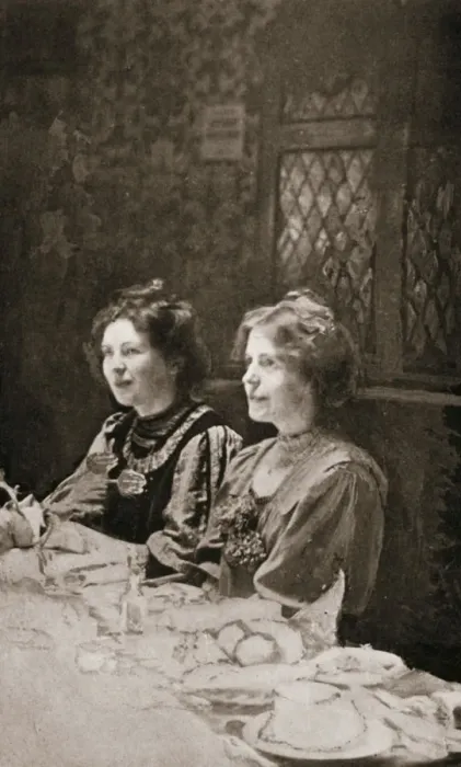 Framed Print : Christabel Pankhurst and Annie Kenney, British suffragettes, 1909. Artist: GK Jones Framed Print : Christabel Pankhurst and Annie Kenney, British suffragettes, 1909. Artist: GK Jones