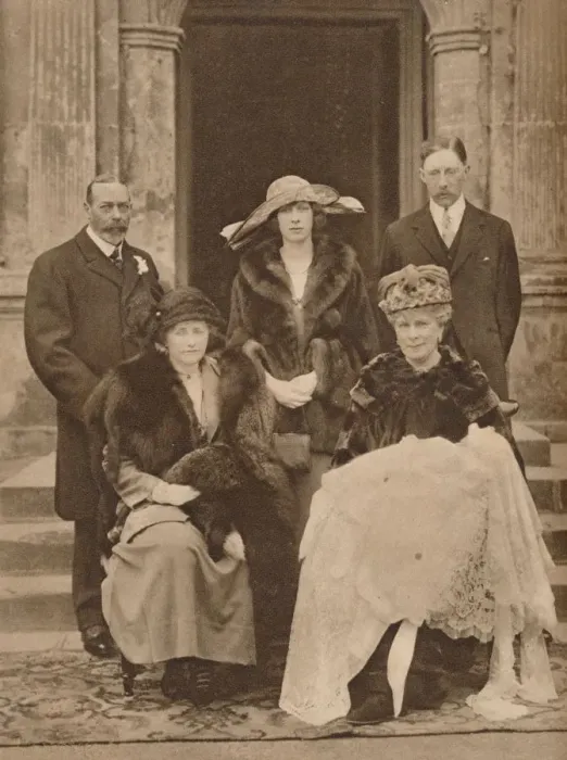Framed Print : Christening of the first child of Mary, Princess Royal, Goldsborough, Yorkshire, 1923 (1935) Framed Print : Christening of the first child of Mary, Princess Royal, Goldsborough, Yorkshire, 1923 (1935)