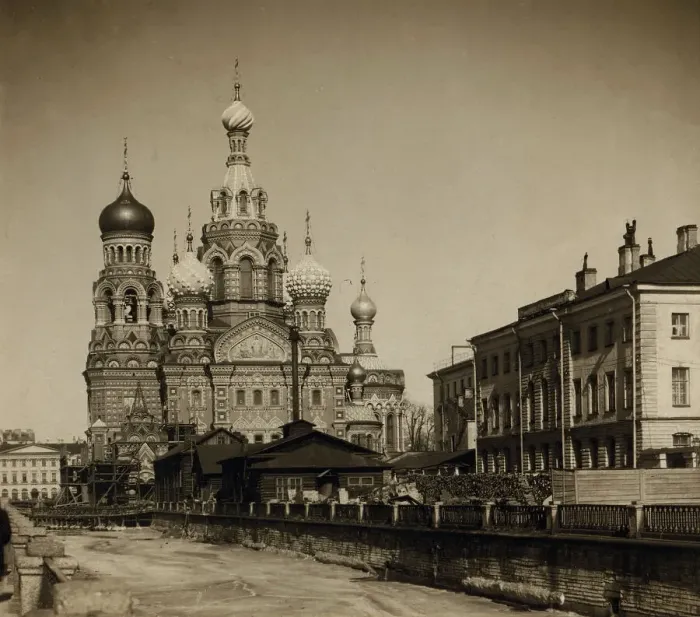 Framed Print : Church of the Resurrection on the Blood, Saint Petersburg, between 1905 and 1915. Creator: Sergey Mikhaylovich Prokudin-Gorsky Framed Print : Church of the Resurrection on the Blood, Saint Petersburg, between 1905 and 1915. Creator: Sergey Mikhaylovich Prokudin-Gorsky