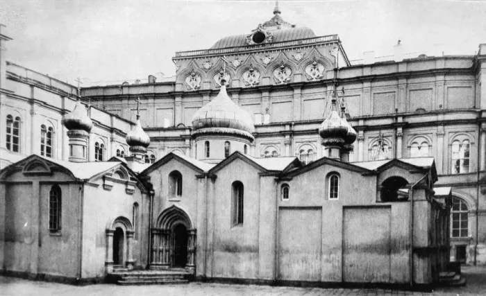 Framed Print : Church of the Saviour in the Woods, in the Kremlin, Moscow, Russia Framed Print : Church of the Saviour in the Woods, in the Kremlin, Moscow, Russia