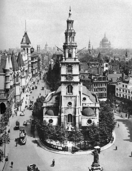 Framed Print : Church of St Clement Danes, the Strand and Fleet Street from Australia House, London, 1926-1927. Artist: McLeish Framed Print : Church of St Clement Danes, the Strand and Fleet Street from Australia House, London, 1926-1927. Artist: McLeish