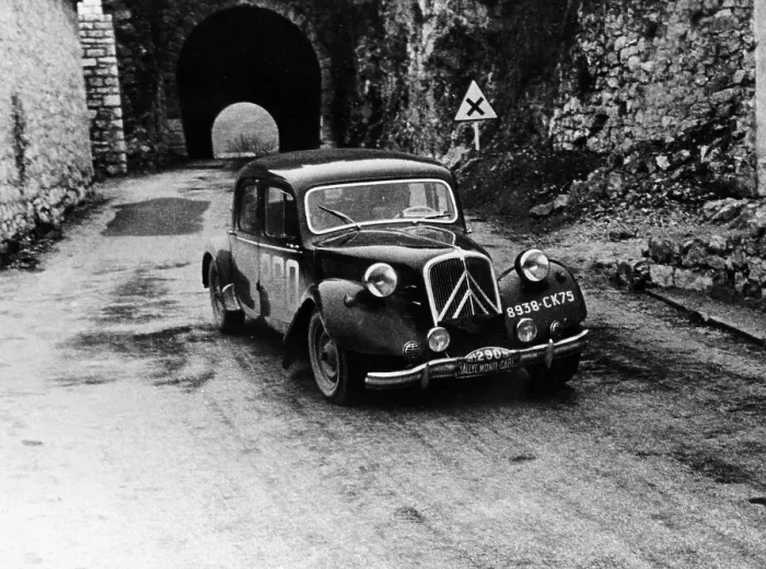 Framed Print : Citroen 15 / 6 in the Monte Carlo Rally, 1955 Framed Print : Citroen 15 / 6 in the Monte Carlo Rally, 1955