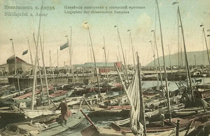 Framed Print : The city of Nikolaevsk-on-Amur. Chinese shampoo bars at the city pier, 1900. Creator: Unknown Framed Print : The city of Nikolaevsk-on-Amur. Chinese shampoo bars at the city pier, 1900. Creator: Unknown