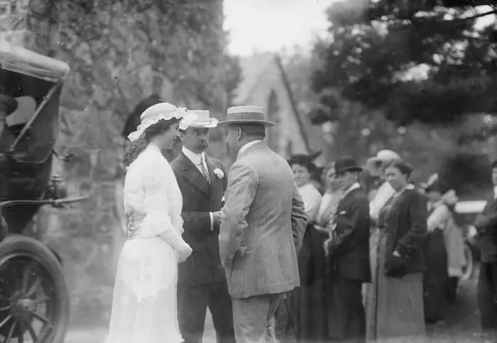 Framed Print : Clarence Mackay and daughter, 1915. Creator: Bain News Service Framed Print : Clarence Mackay and daughter, 1915. Creator: Bain News Service