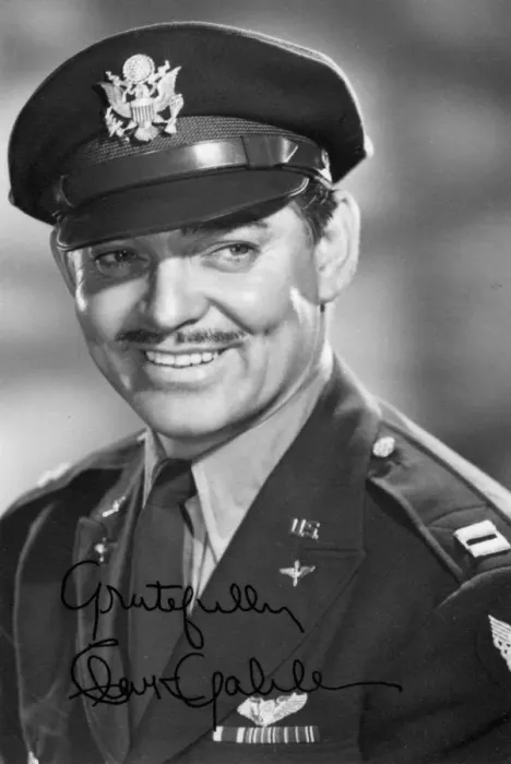 Framed Print : Clark Gable, American actor, c1942-1945 Framed Print : Clark Gable, American actor, c1942-1945