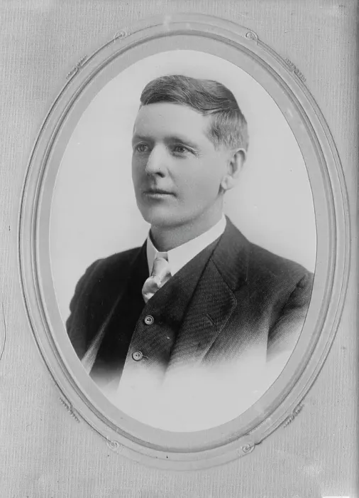 Framed Print : Claude Weaver, Oklahoma. between c1910 and c1915. Creator: Bain News Service