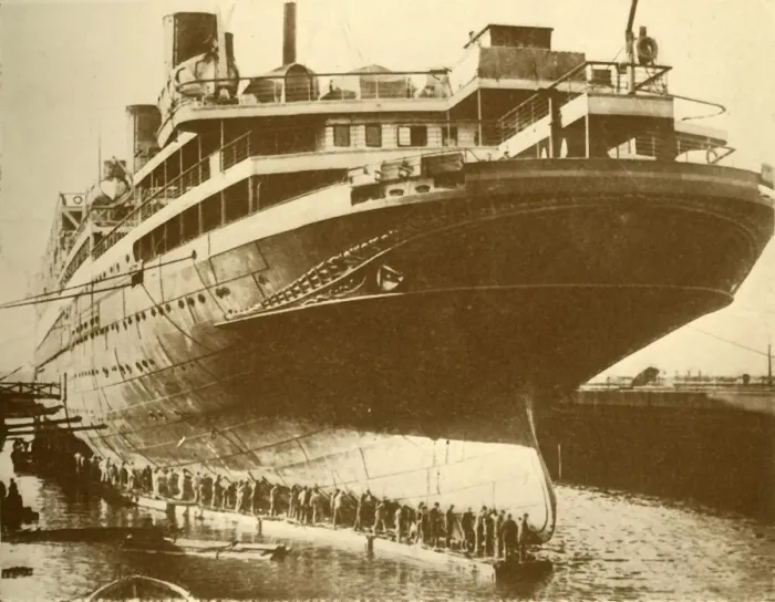 Framed Print : Cleaning the Hull of the Majestic in Dry Dock, c1930. Creator: Unknown Framed Print : Cleaning the Hull of the Majestic in Dry Dock, c1930. Creator: Unknown