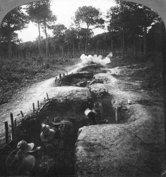 Framed Print : Clearing the remaining Germans out of the trenches by hand grenages, 1900s. Artist: Crown Framed Print : Clearing the remaining Germans out of the trenches by hand grenages, 1900s. Artist: Crown
