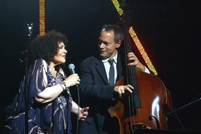 Framed Print : Cleo Laine and Alec Dankworth, Brecon Jazz Festival, Powys, Wales, 2008 Framed Print : Cleo Laine and Alec Dankworth, Brecon Jazz Festival, Powys, Wales, 2008