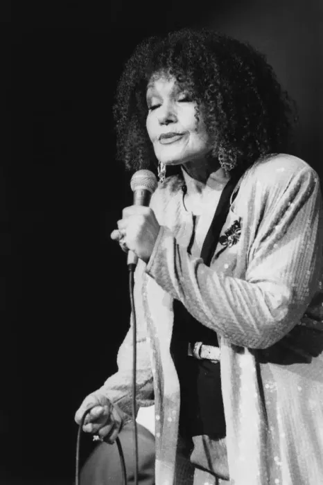 Framed Print : Cleo Laine, Brecon Jazz Festival, Wales, 1995. Creator: Brian Foskett Framed Print : Cleo Laine, Brecon Jazz Festival, Wales, 1995. Creator: Brian Foskett