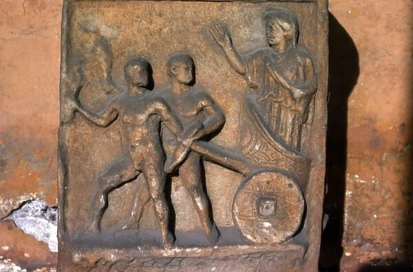 Cleobis and Biton pull their mothers chariot, c6th century BC