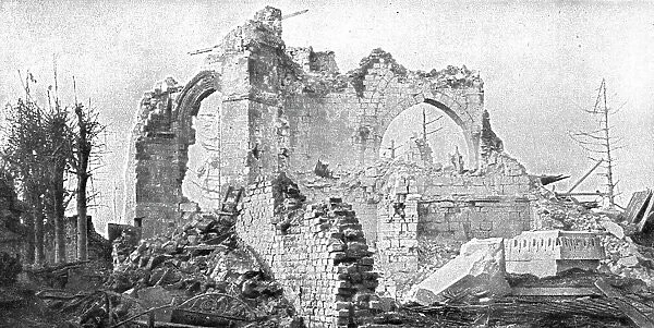 Clery Repris; Les ruines de l'eglise, 1916. Creator: Unknown