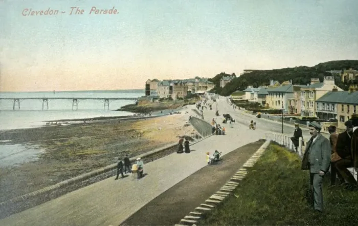 Framed Print : Clevedon - The Parade, 1907. Creator: Unknown