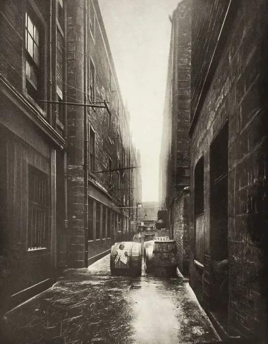 Framed Print : Close No. 11 Bridgegate (#44), Printed 1900. Creator: Thomas Annan Framed Print : Close No. 11 Bridgegate (#44), Printed 1900. Creator: Thomas Annan