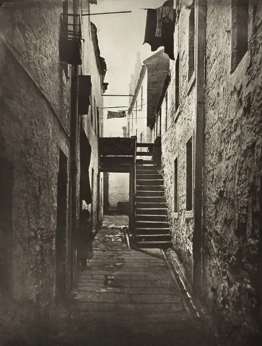 Framed Print : Close No. 122 Saltmarket (#29), Printed 1900. Creator: Thomas Annan Framed Print : Close No. 122 Saltmarket (#29), Printed 1900. Creator: Thomas Annan