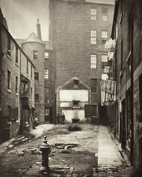 Framed Print : Close No. 61 Saltmarket (#27), Printed 1900. Creator: Thomas Annan Framed Print : Close No. 61 Saltmarket (#27), Printed 1900. Creator: Thomas Annan