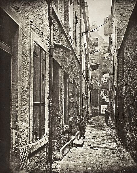 Close No. 65 High Street (#13), Printed 1900. Creator: Thomas Annan
