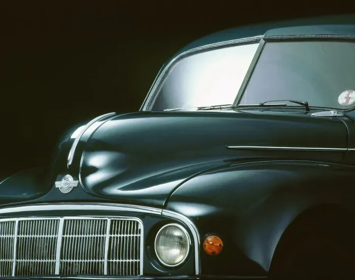 Framed Print : Close up view of 1949 Morris Minor Framed Print : Close up view of 1949 Morris Minor