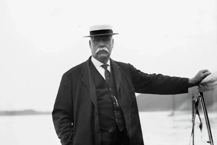 Framed Print : Coach Courtney, between c1910 and c1915. Creator: Bain News Service