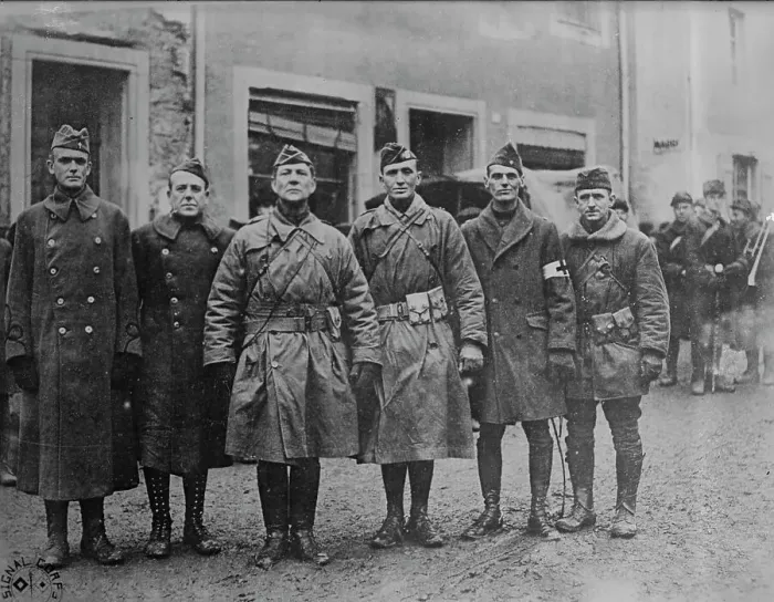 Framed Print : Col Chas. R. Howland & staff, 3 Dec 1918. Creator: Bain News Service. Col Chas. R. Howland & staff, 3 Dec 1918. Creator: Bain News Service Framed Print : Col Chas. R. Howland & staff, 3 Dec 1918. Creator: Bain News Service. Col Chas. R. Howland & staff, 3 Dec 1918. Creator: Bain News Service