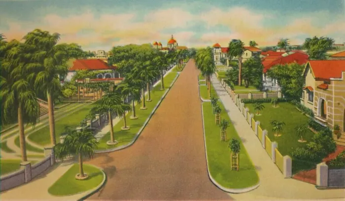 Framed Print : Colombia Avenue, Barranquilla, c1940s Framed Print : Colombia Avenue, Barranquilla, c1940s