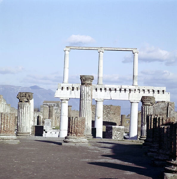 Colomns of the colonnade round the Forum, Pompeii, Italy