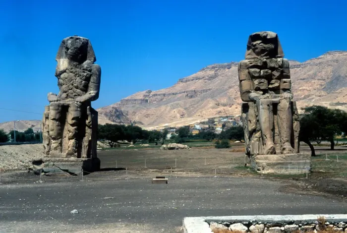 Framed Print : The Colossi of Memnon, near the Valley of the Kings, Egypt, 14th century BC Framed Print : The Colossi of Memnon, near the Valley of the Kings, Egypt, 14th century BC